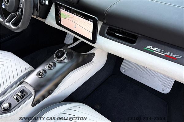 2023 Maserati MC20 Coupe Fuoriserie in Digital Mint - interior photo 24