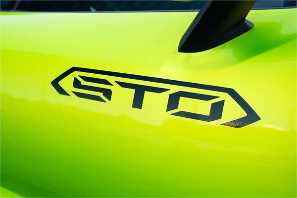 2023 Lamborghini Huracan STO in Verde Citrea - exterior photo 24