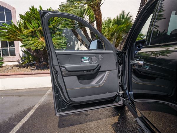 2023 Rolls-Royce Cullinan Black Badge in Black Diamond - interior photo 21