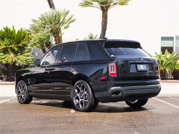 2023 Rolls-Royce Cullinan Black Badge in Black Diamond - exterior photo 15