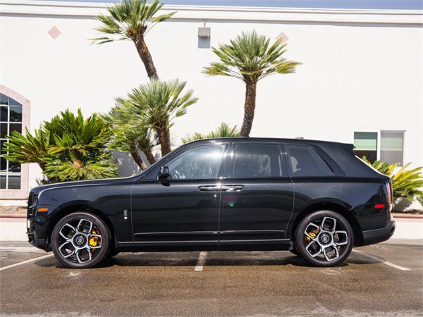 2023 Rolls-Royce Cullinan Black Badge in Black Diamond - exterior photo 14