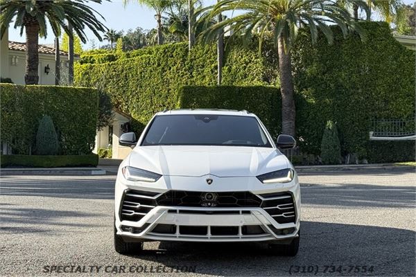 2022 Lamborghini Urus in Bianco Monocerus - exterior photo 2