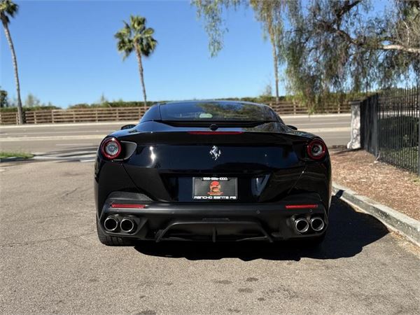 2019 Ferrari Portofino in Nero - exterior photo 4
