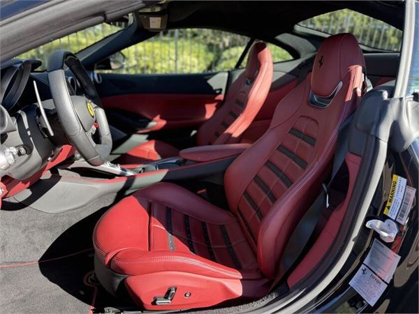 2019 Ferrari Portofino in Nero - interior photo 10