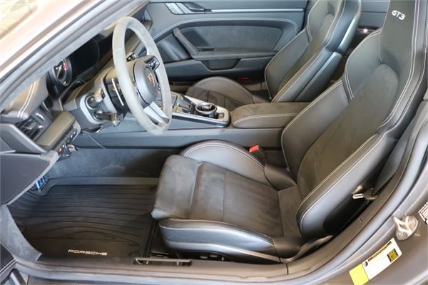2022 Porsche 911 GT3 in Agate Gray Metallic - interior photo 19