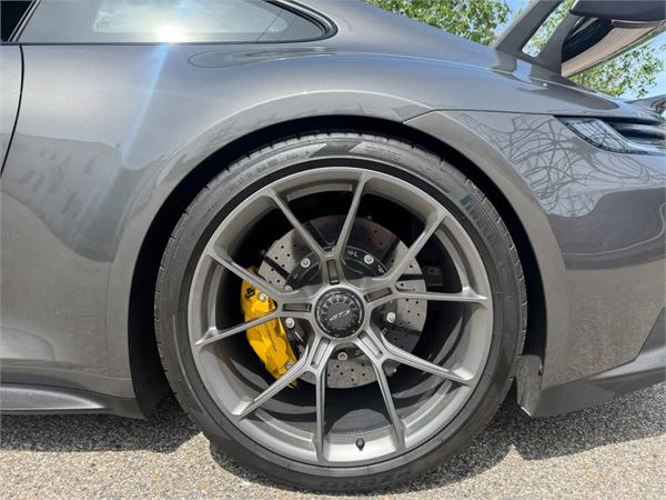 2022 Porsche 911 GT3 in Agate Gray Metallic - exterior photo 10