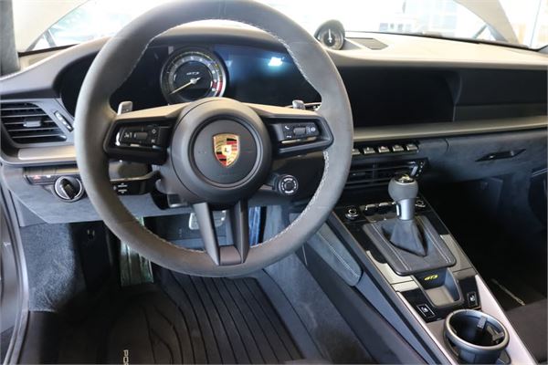 2022 Porsche 911 GT3 in Agate Gray Metallic - interior photo 18