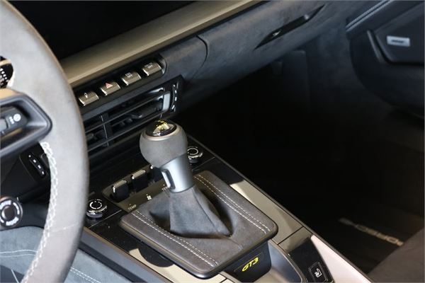 2022 Porsche 911 GT3 in Agate Gray Metallic - interior photo 17