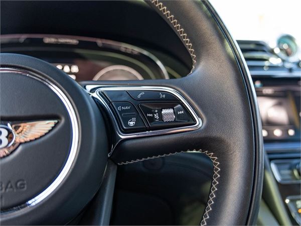 2021 Bentley Bentayga Speed in Hallmark - interior photo 17
