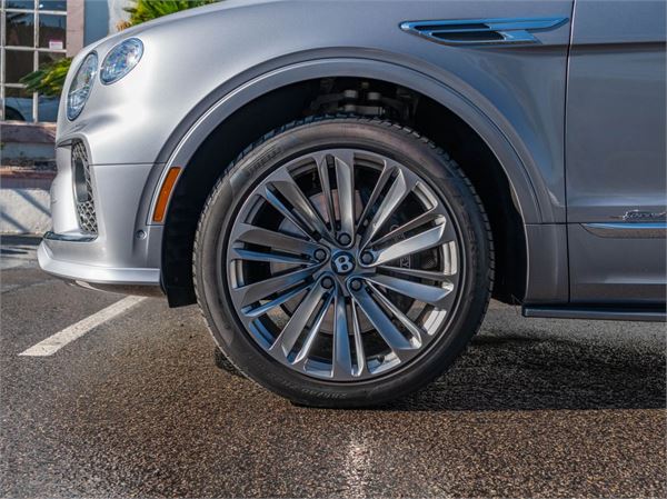 2021 Bentley Bentayga Speed in Hallmark - exterior photo 5