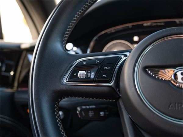 2021 Bentley Bentayga Speed in Hallmark - interior photo 16
