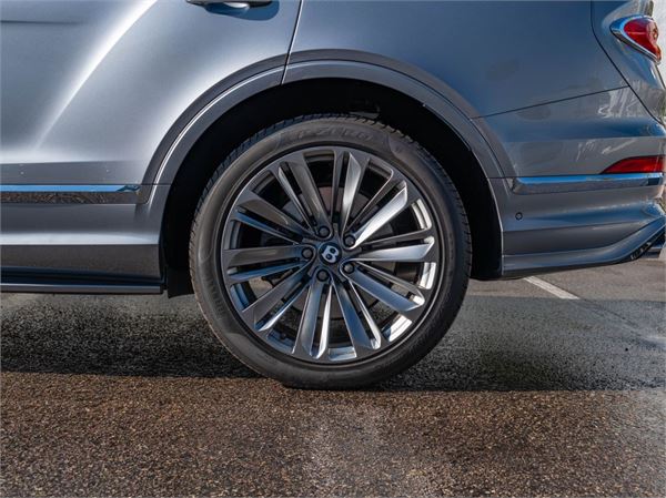 2021 Bentley Bentayga Speed in Hallmark - exterior photo 7
