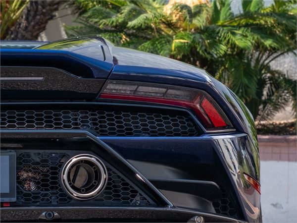 2023 Lamborghini Huracan EVO in Blu Astraeus Metallic - exterior photo 17