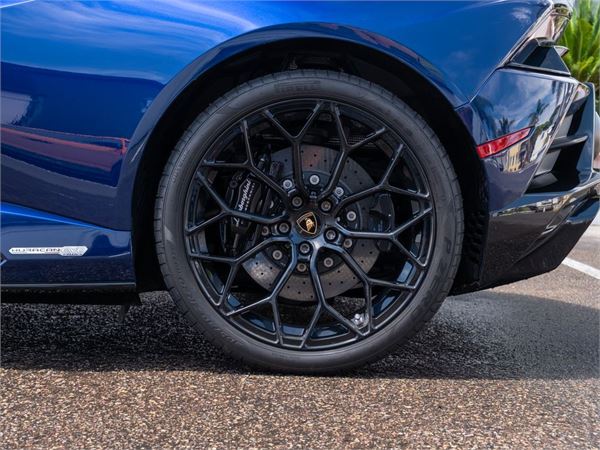 2023 Lamborghini Huracan EVO in Blu Astraeus Metallic - exterior photo 11