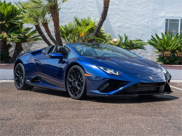 2023 Lamborghini Huracan EVO in Blu Astraeus Metallic - exterior photo 15