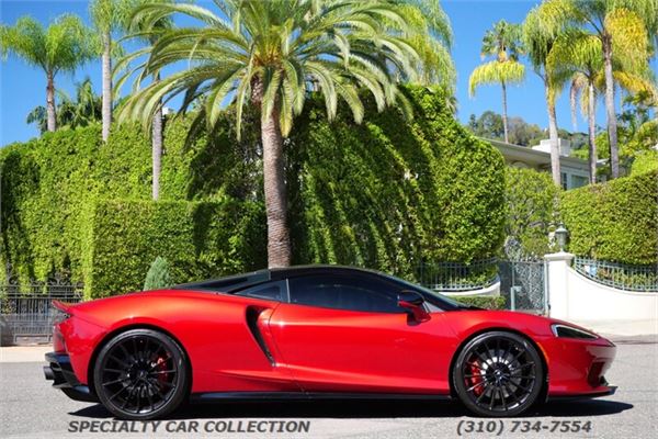 2020 McLaren GT in Red - exterior photo 5