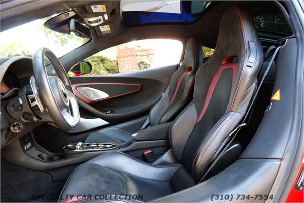2020 McLaren GT in Red - interior photo 12
