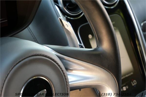 2020 McLaren GT in Red - interior photo 14