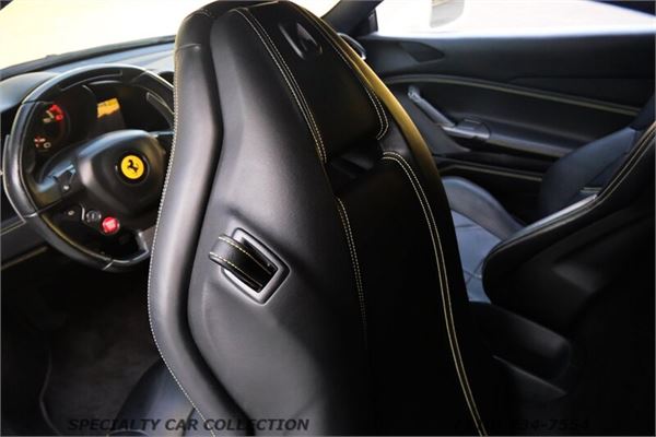 2017 Ferrari 488 GTB in Bianco Avus - interior photo 16