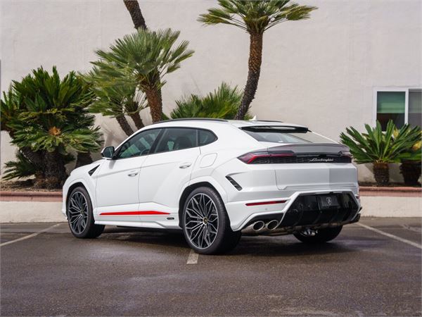 2025 Lamborghini Urus SE in Bianco Monocerus Metallic - exterior photo 14