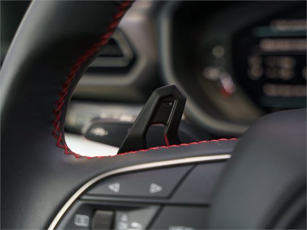 2025 Lamborghini Urus SE in Bianco Monocerus Metallic - interior photo 22