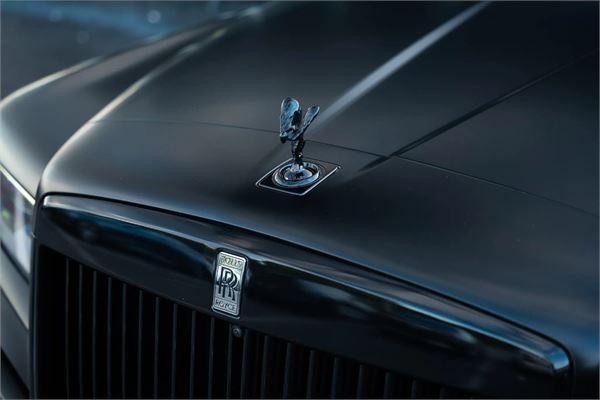 2024 Rolls-Royce Cullinan Black Badge in Black - exterior photo 15