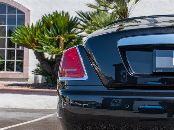 2020 Rolls-Royce Wraith in Black Diamond - exterior photo 15