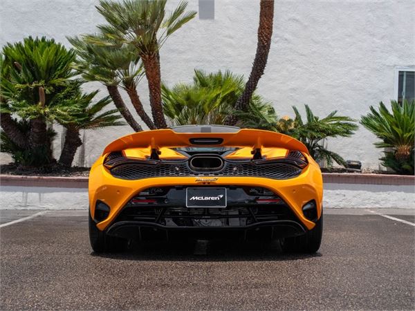 2025 McLaren 750S in Mclaren Orange - exterior photo 6