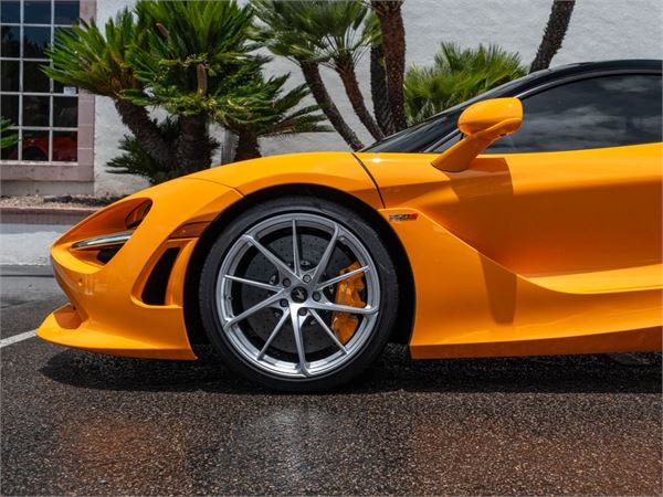2025 McLaren 750S in Mclaren Orange - exterior photo 8
