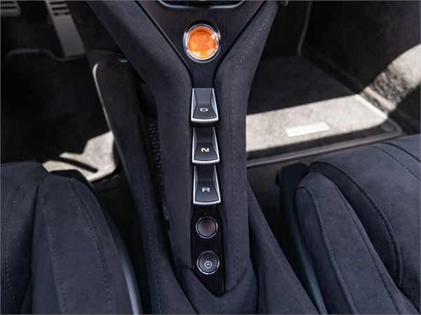2025 McLaren 750S in Mclaren Orange - interior photo 22