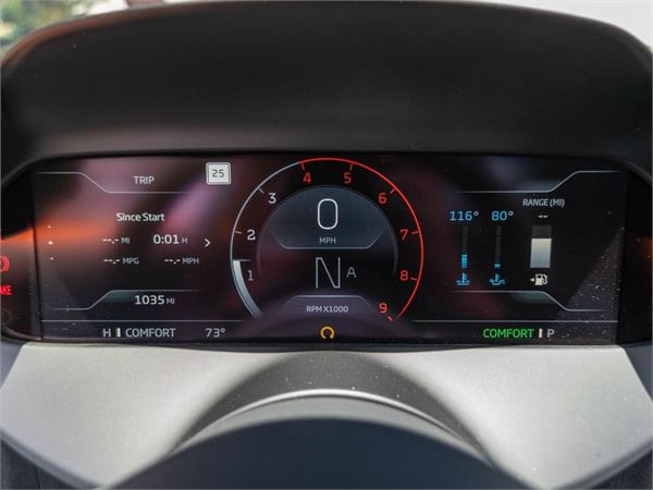 2025 McLaren 750S in Mclaren Orange - interior photo 19