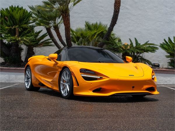 2025 McLaren 750S in Mclaren Orange - exterior photo 1