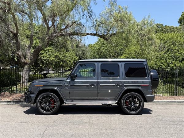2022 Mercedes-Benz AMG G63 in Graphite Metallic - exterior photo 2