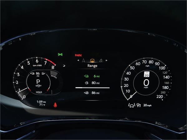 2026 Bentley Flying Spur V8 in Pale Brodgar - interior photo 16