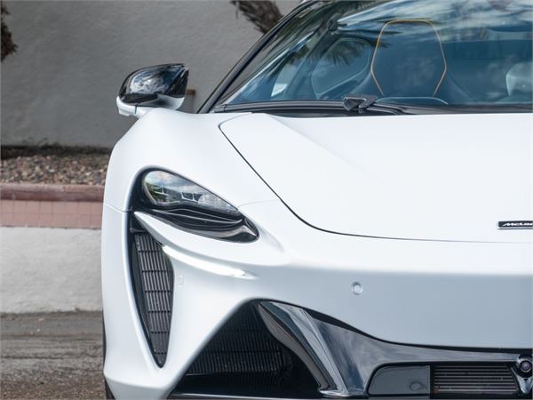 2025 McLaren Artura in Silica White - exterior photo 7
