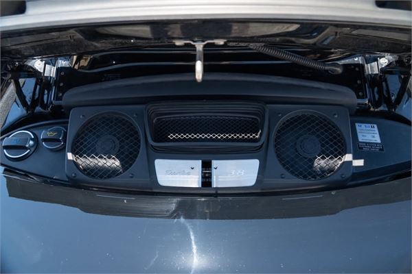 2015 Porsche 911 Turbo in Black - detail photo 20