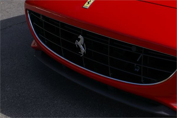 2014 Ferrari California in Rosso Corsa - exterior photo 13