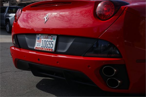 2014 Ferrari California in Rosso Corsa - exterior photo 19