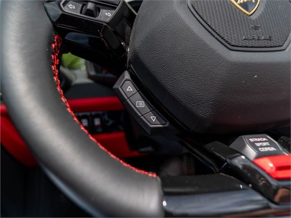 2024 Lamborghini Huracan EVO in Bianco Icarus Metallic - interior photo 22