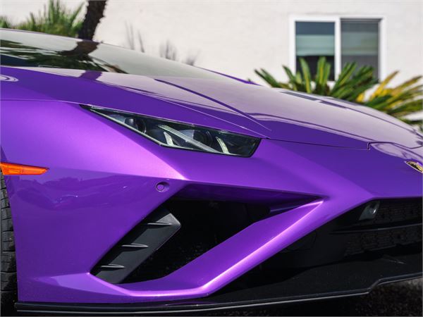 2023 Lamborghini Huracan EVO in Viola Pasifae Metallic - exterior photo 9