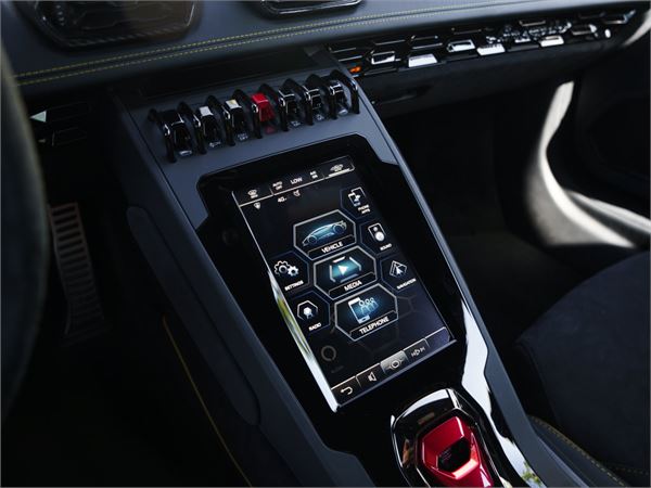 2023 Lamborghini Huracan EVO in Viola Pasifae Metallic - interior photo 20