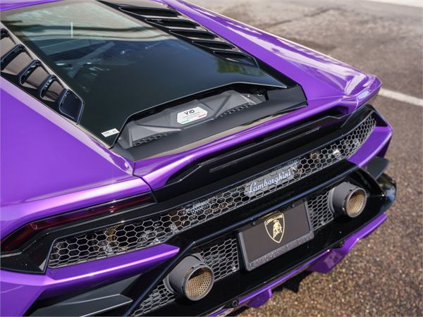 2023 Lamborghini Huracan EVO in Viola Pasifae Metallic - exterior photo 8