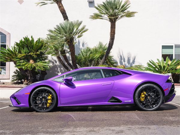 2023 Lamborghini Huracan EVO in Viola Pasifae Metallic - exterior photo 12
