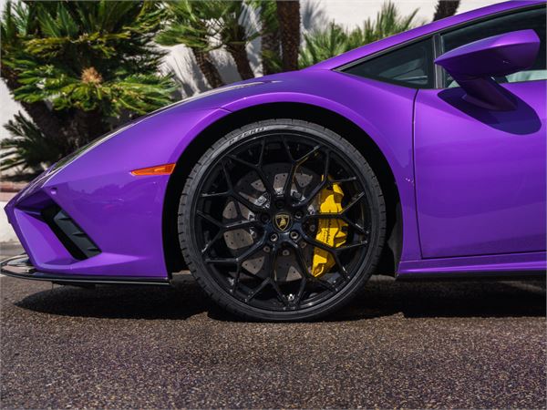 2023 Lamborghini Huracan EVO in Viola Pasifae Metallic - exterior photo 7