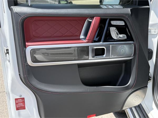 2022 Mercedes-Benz AMG G63 in Moonlight White Magno - interior photo 9