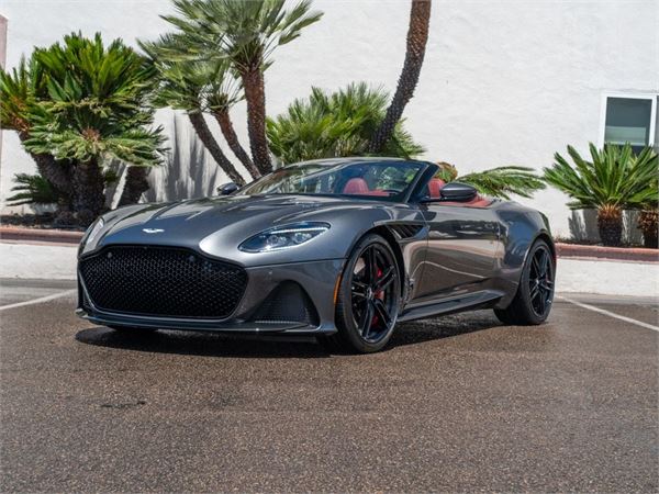 2020 Aston Martin DBS Superleggera Volante in Magnetic Silver - exterior photo 9