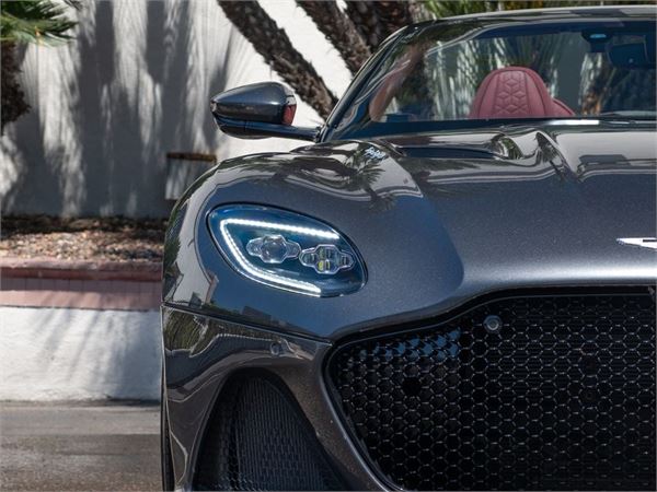 2020 Aston Martin DBS Superleggera Volante in Magnetic Silver - exterior photo 10