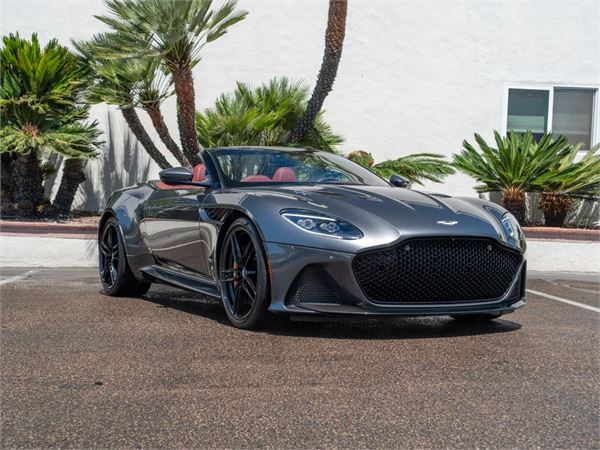 2020 Aston Martin DBS Superleggera Volante in Magnetic Silver - exterior photo 3