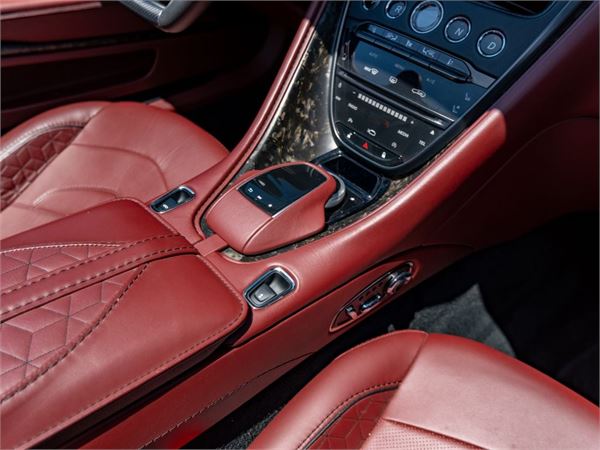 2020 Aston Martin DBS Superleggera Volante in Magnetic Silver - interior photo 20