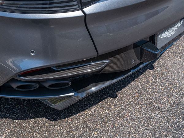 2020 Aston Martin DBS Superleggera Volante in Magnetic Silver - exterior photo 17